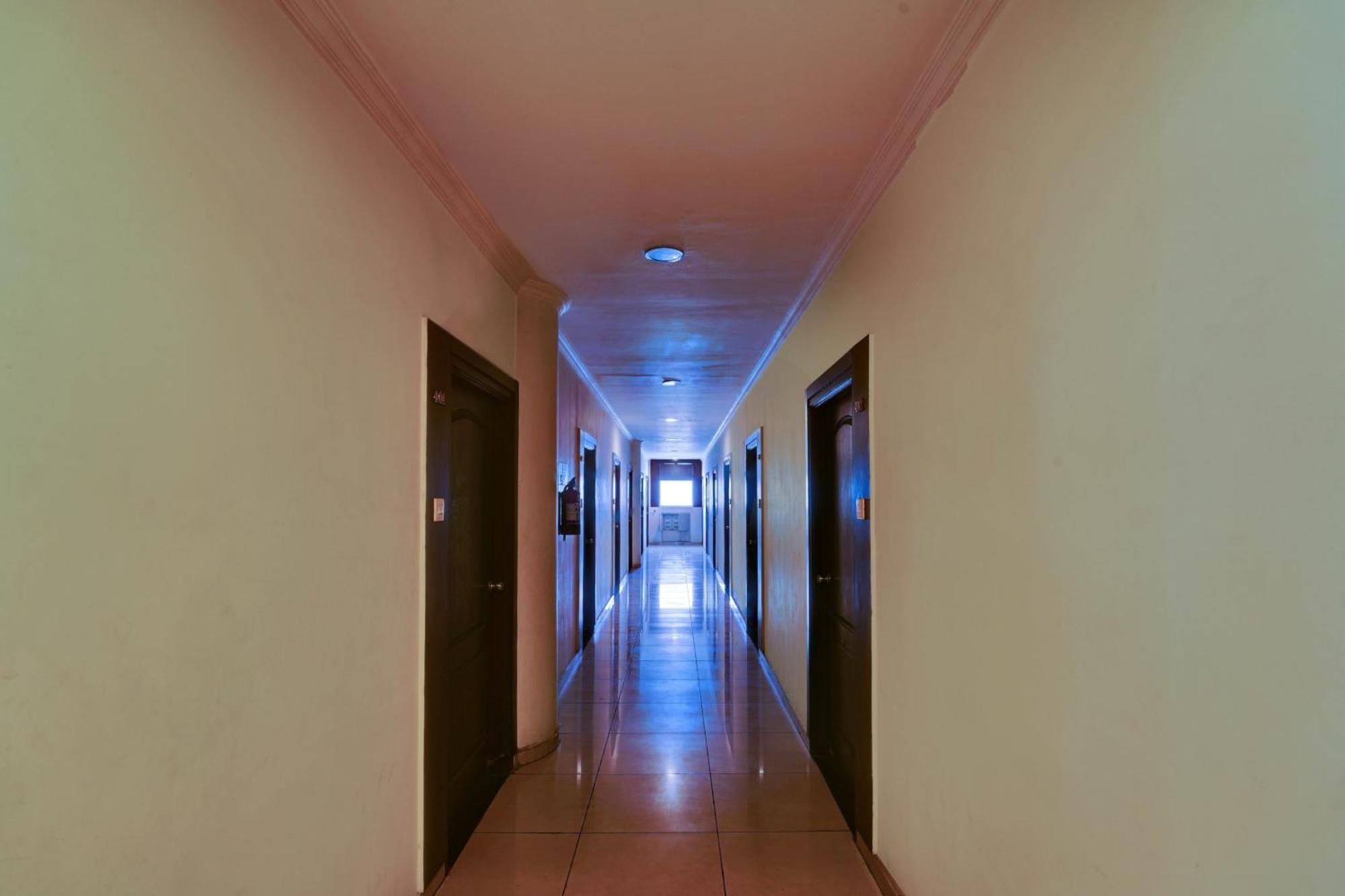 Hotel O Jk Inn Tiruppur Eksteriør bilde