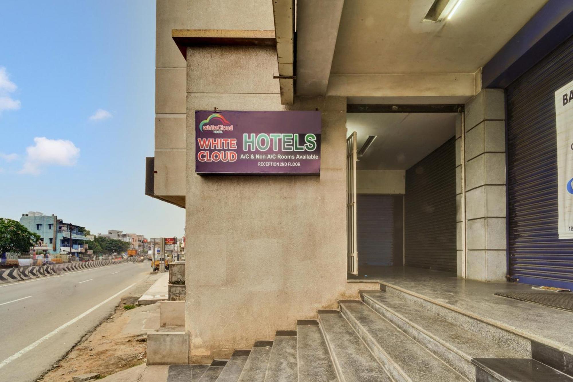 Hotel O Jk Inn Tiruppur Eksteriør bilde